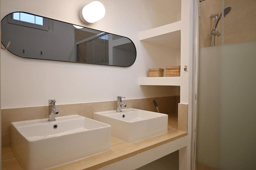 Magnifique Appartement T4, Plage Des Catalans Marseille Luaran gambar