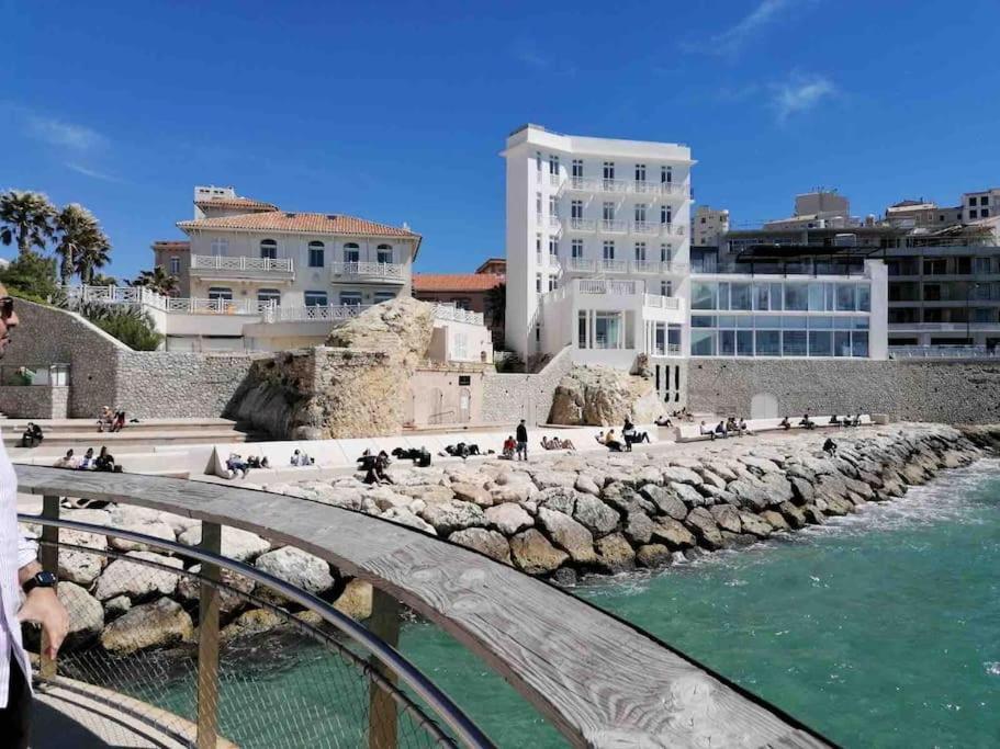 Magnifique Appartement T4, Plage Des Catalans Marseille Luaran gambar