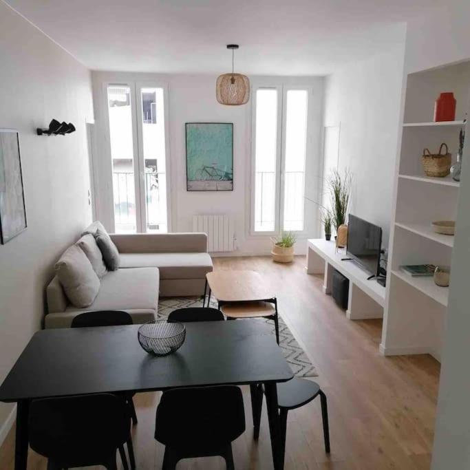 Magnifique Appartement T4, Plage Des Catalans Marseille Luaran gambar