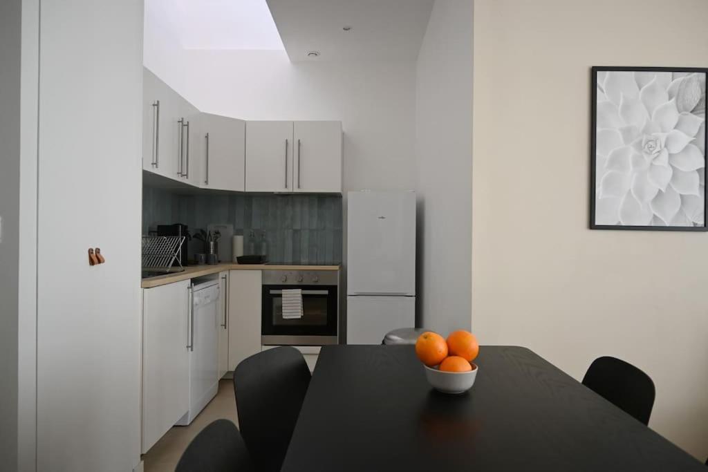 Magnifique Appartement T4, Plage Des Catalans Marseille Luaran gambar